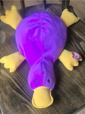 1993 TY Beanie Baby Patti the Purple Platypus Yellow Beak Plush Toy Retired 9"